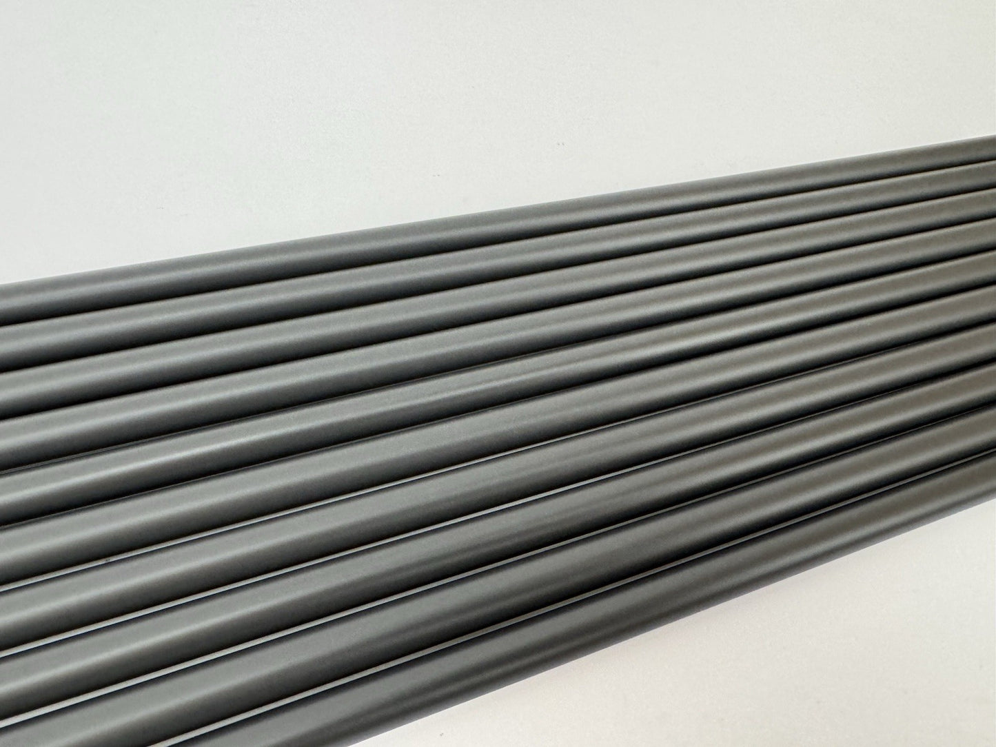 Fujikura Pro 63i Iron Shaft Set (10) Senior Flex Graphite/0.370 Parallel7