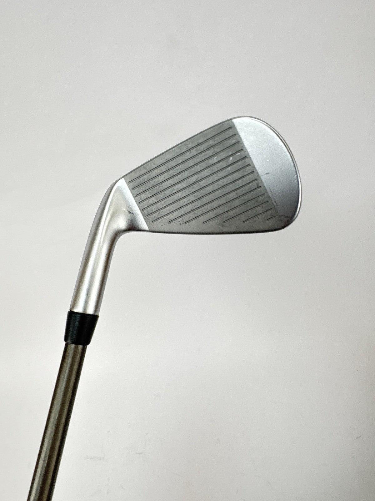 Mizuno JPX925 6 Iron Forged Steelfiber 80 F3 Regular Graphite /Right /353097