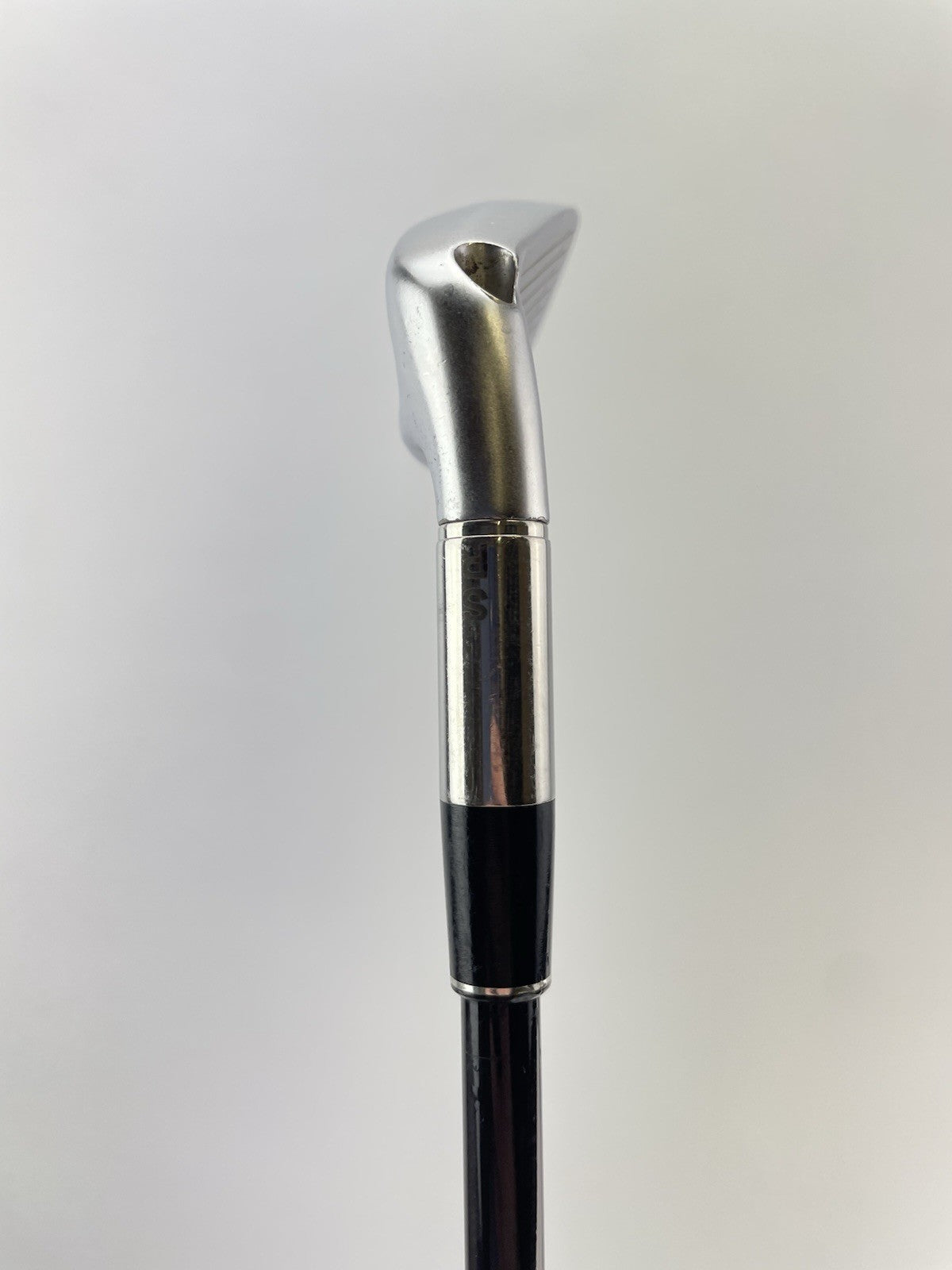 Cleveland Launcher XL 7 Iron 29* Regular Flex Graphite /Right /Demo /299544