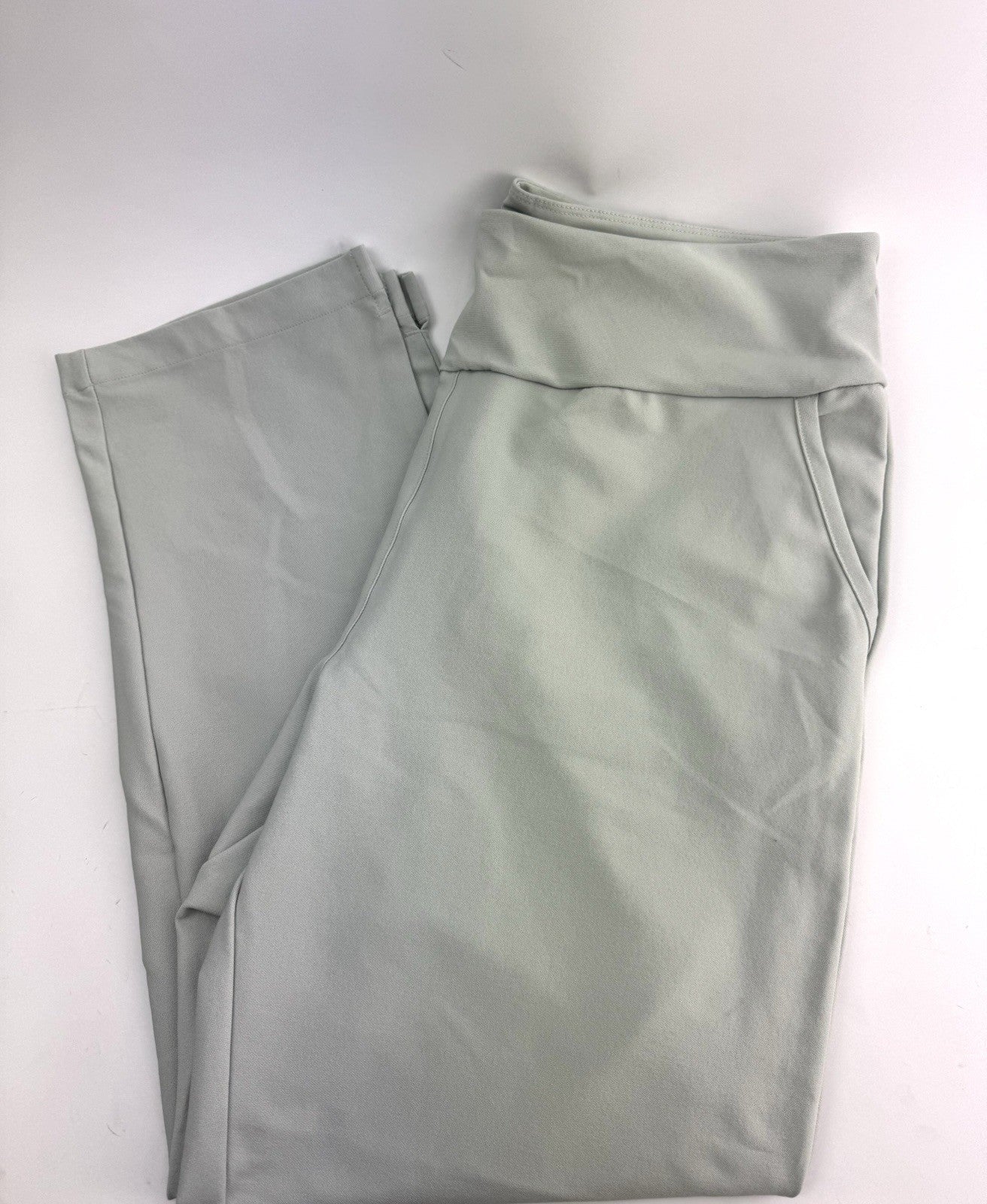 Women’s adidas 7/8 Style Straight Leg Golf Trousers Grey Size Large/New/ 309872