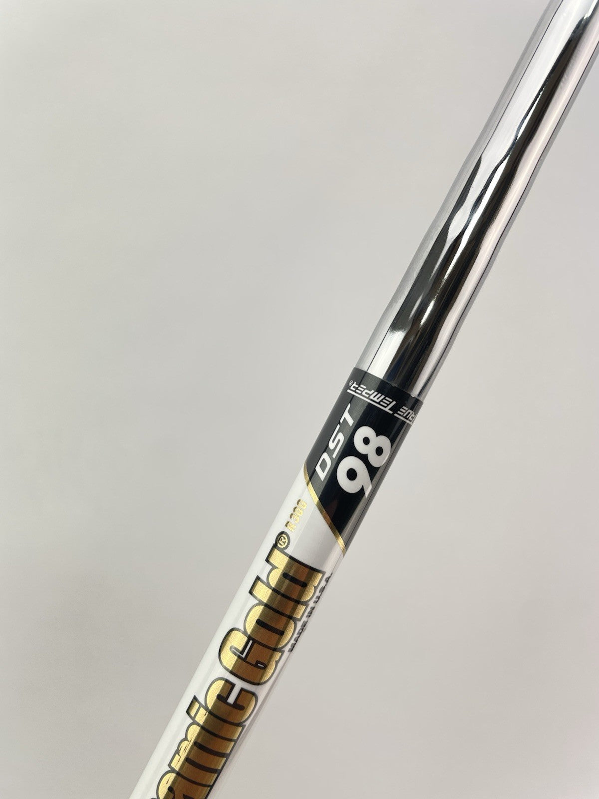 Dynamic Gold DST 98 Iron Shaft Regular Flex Steel 36.25 /0.355 /Lamkin /254994