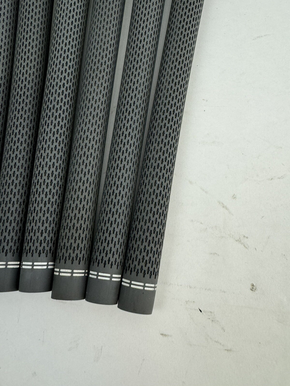 Golf Pride Tour Velvet 360 Taylormade Grips (6) /Standard /Grey /Pulled /299774