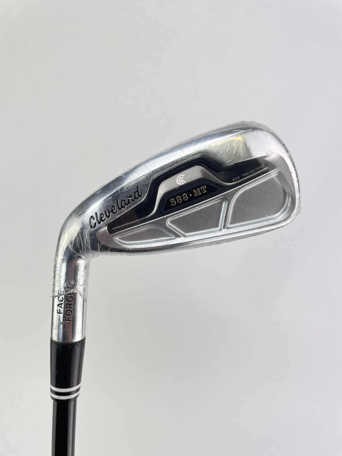 Cleveland Left Handed 4 Iron 588MT Forged Regular Graphite /New /164930