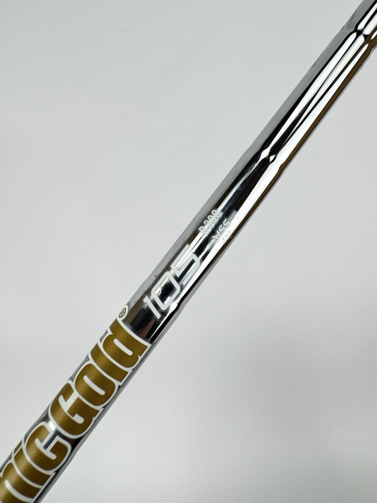 Dynamic Gold 105 Iron Shaft Vss Pro R300 Regular Flex Steel 35.25” /0.355 /332885