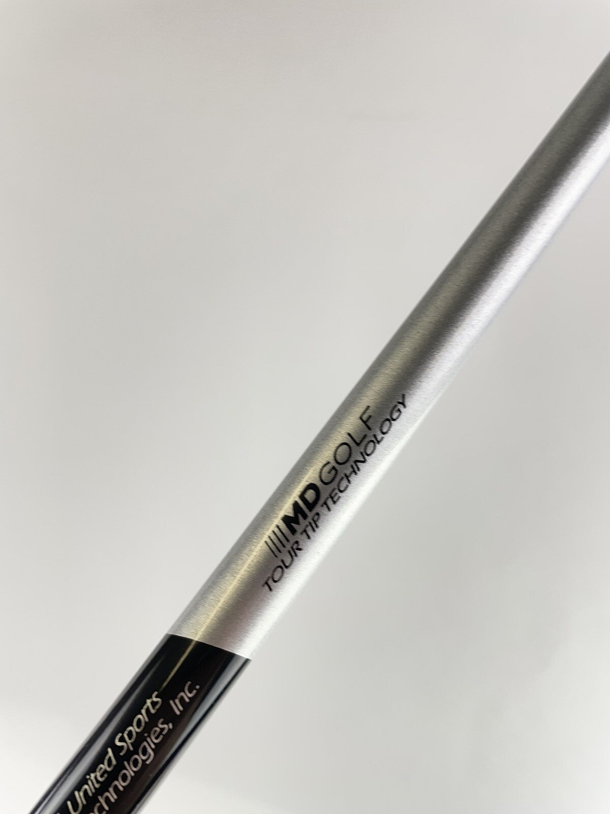 UST Silver Series Hybrid Shaft Stiff Flex Graphite 40” /0.370 Parallel /114945