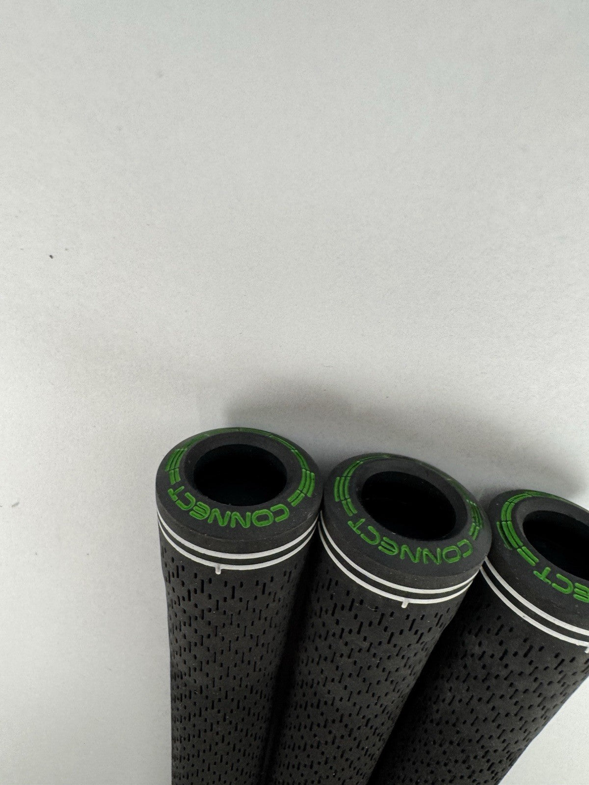 Lamkin Midsize Golf Grips (3) Across Connect Compatible/Black/New /312906