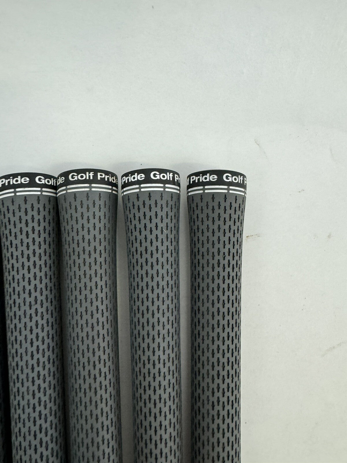 Golf Pride Tour Velvet 360 Taylormade Grips (6) /Standard /Grey /Pulled /299773