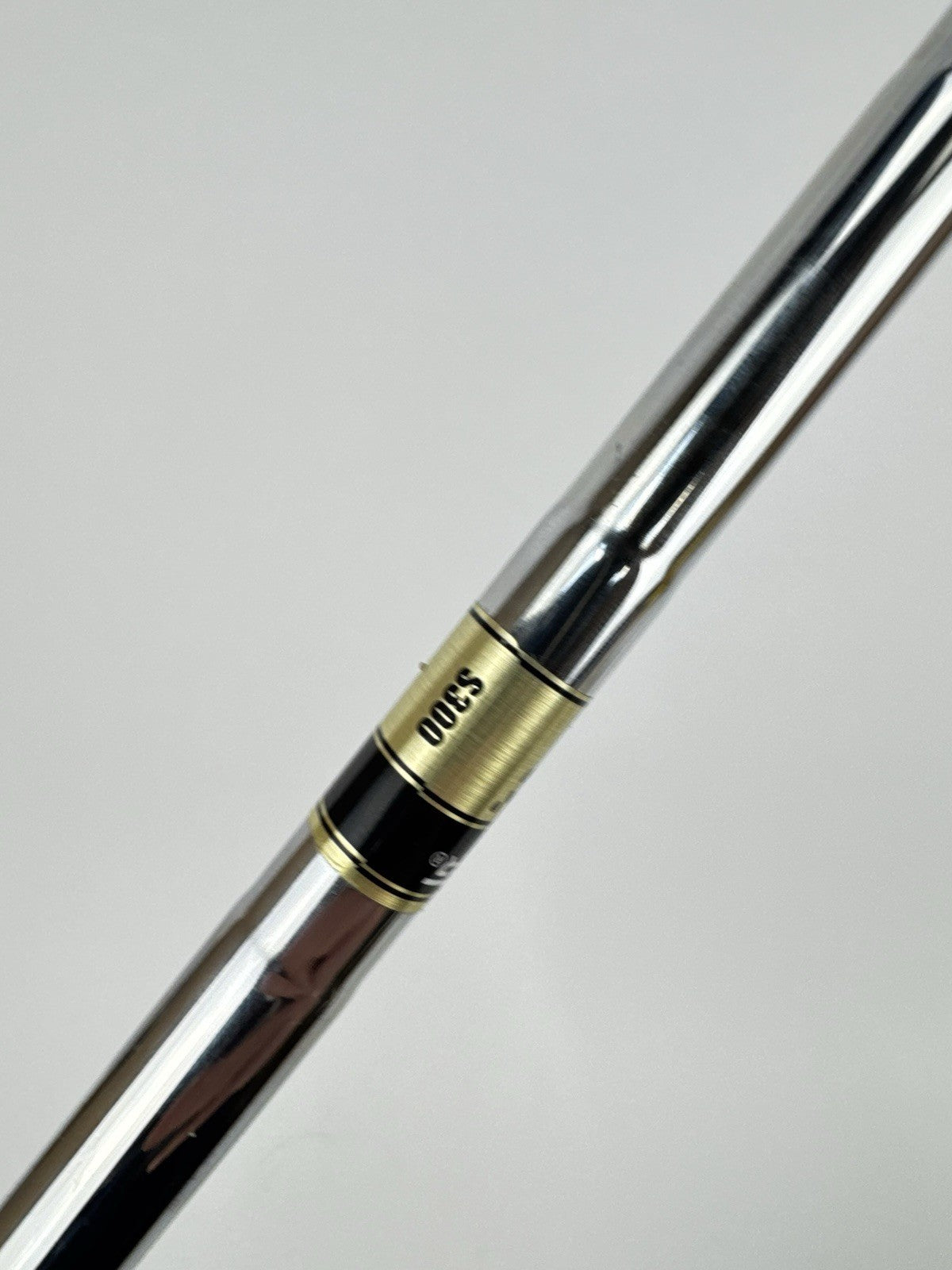 Dynamic Gold S300 Iron Shaft Stiff Flex Steel 35.25” /0.370 Parallel /331325