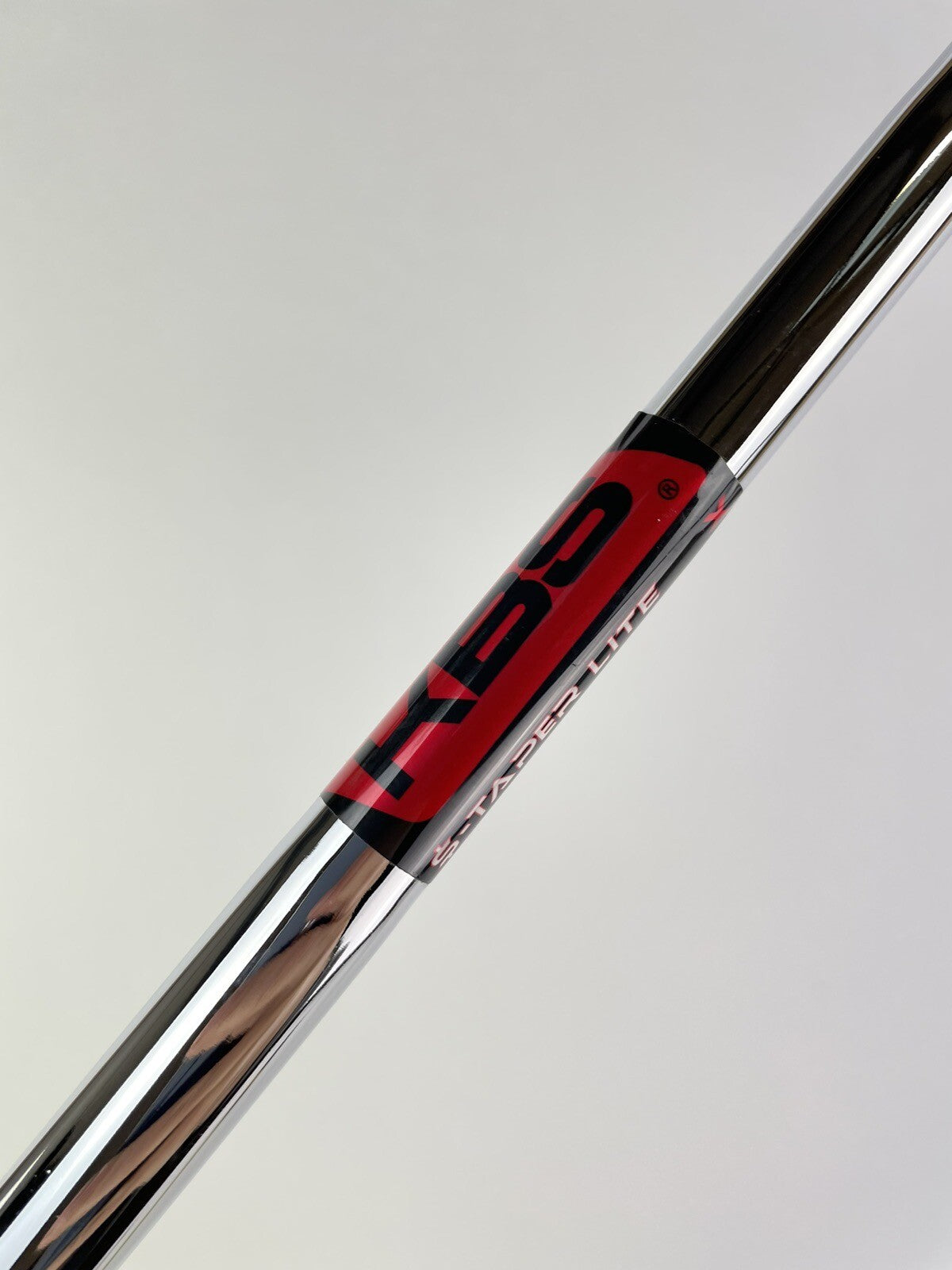 KBS $-Taper Lite Iron Shaft X Flex Steel 35.75”/Lamkin /0.370 Parallel/130272