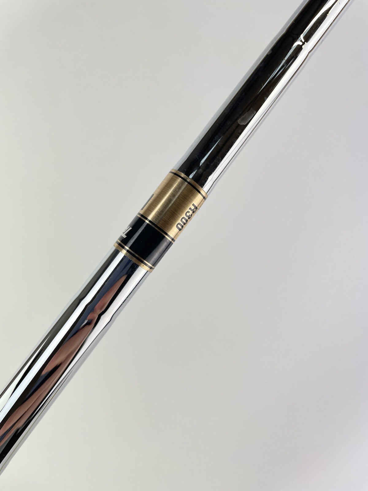 Dynamic Gold R300 Iron Shaft Regular Flex Steel 35.25" /0.355 Tapered /140853