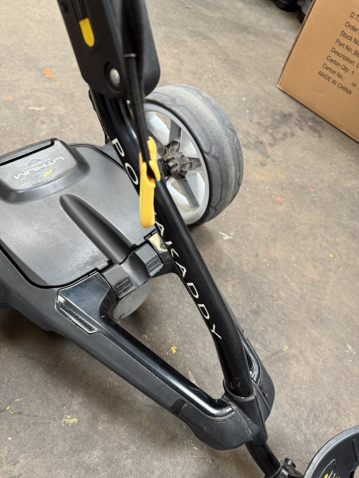 Powakaddy FW3 Golf Trolley Electric 3 Wheel Lithium Battery /Foldable /343144