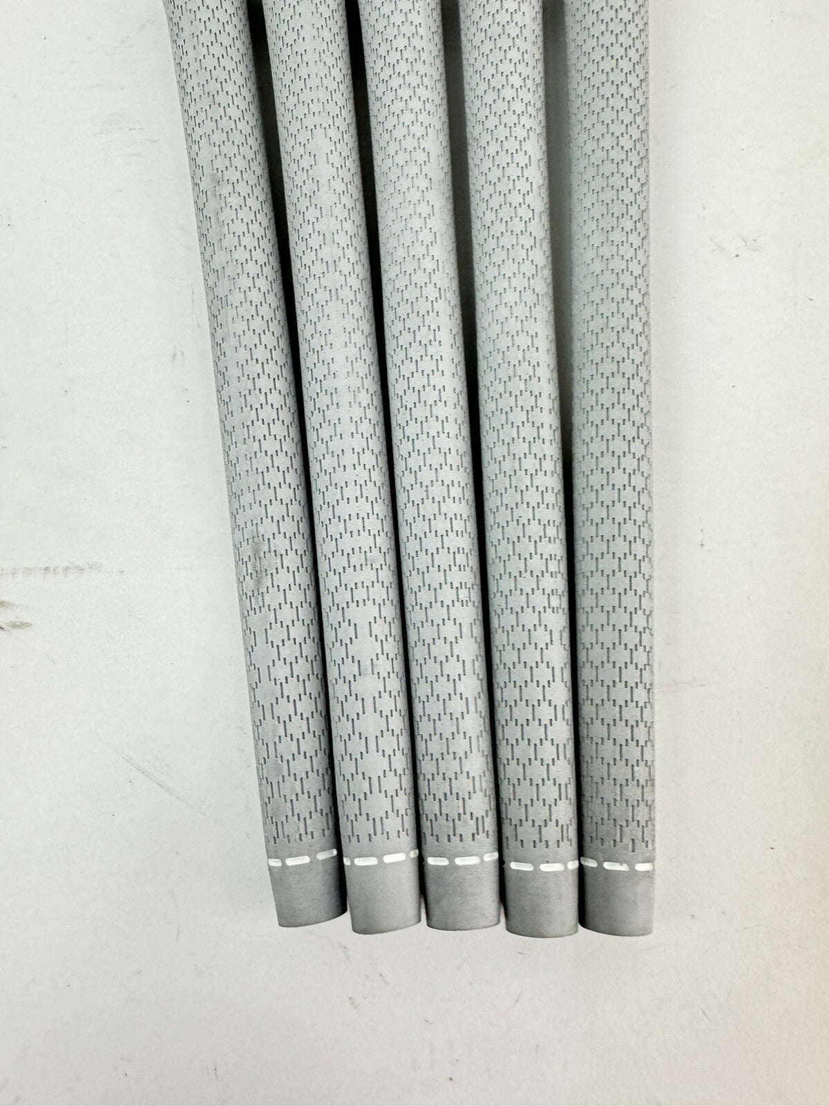 Lamkin Womens Golf Grips (5) Cobra Connect Compatible /Grey /New /192142