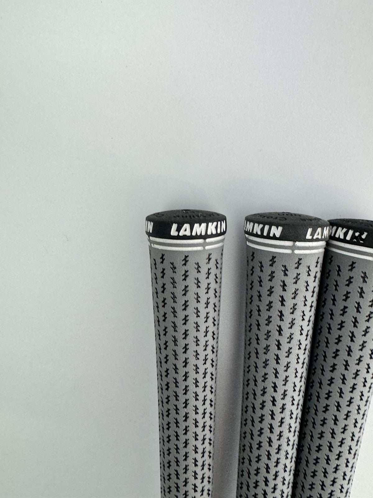 Lamkin Crossline 360 Ladies Golf Grips (3) Undersize /Grey/Black /343754
