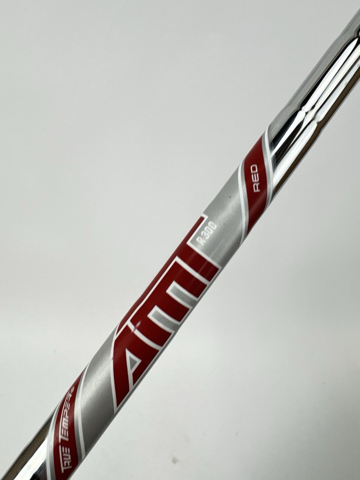True Temper AMT Red Iron Shaft R300 Regular Steel 35.75” /0.355 Tapered /338755