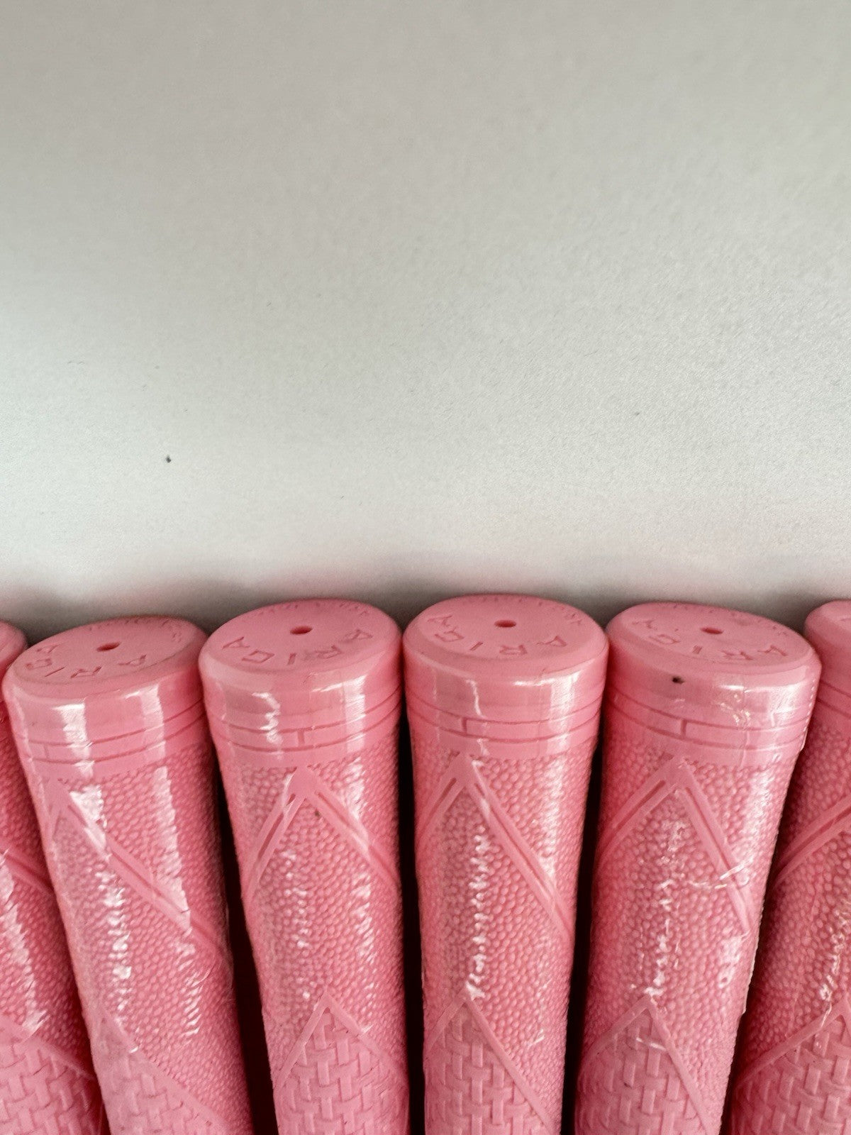 Ladies Golf Grips (8) Undersize /Pink /Brand New /213749