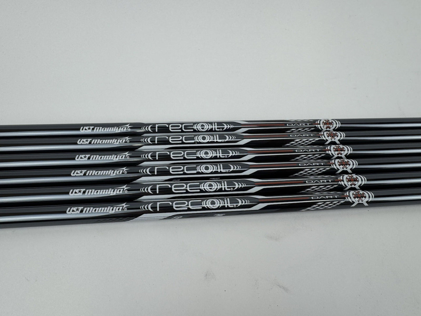 UST Recoil Dart Iron Shaft Set (6) 75 F2 Senior Graphite 41” /0.370 Parallel0