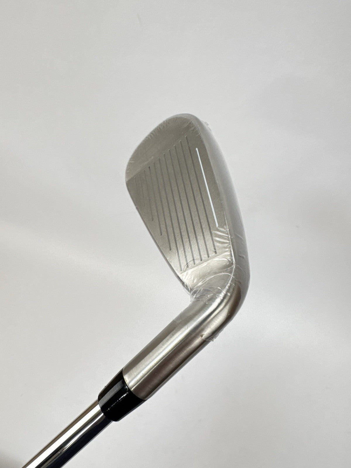 Cobra Aerojet 4 Iron Left Handed 18.5* KBS Tour Regular Flex Steel /New /359397