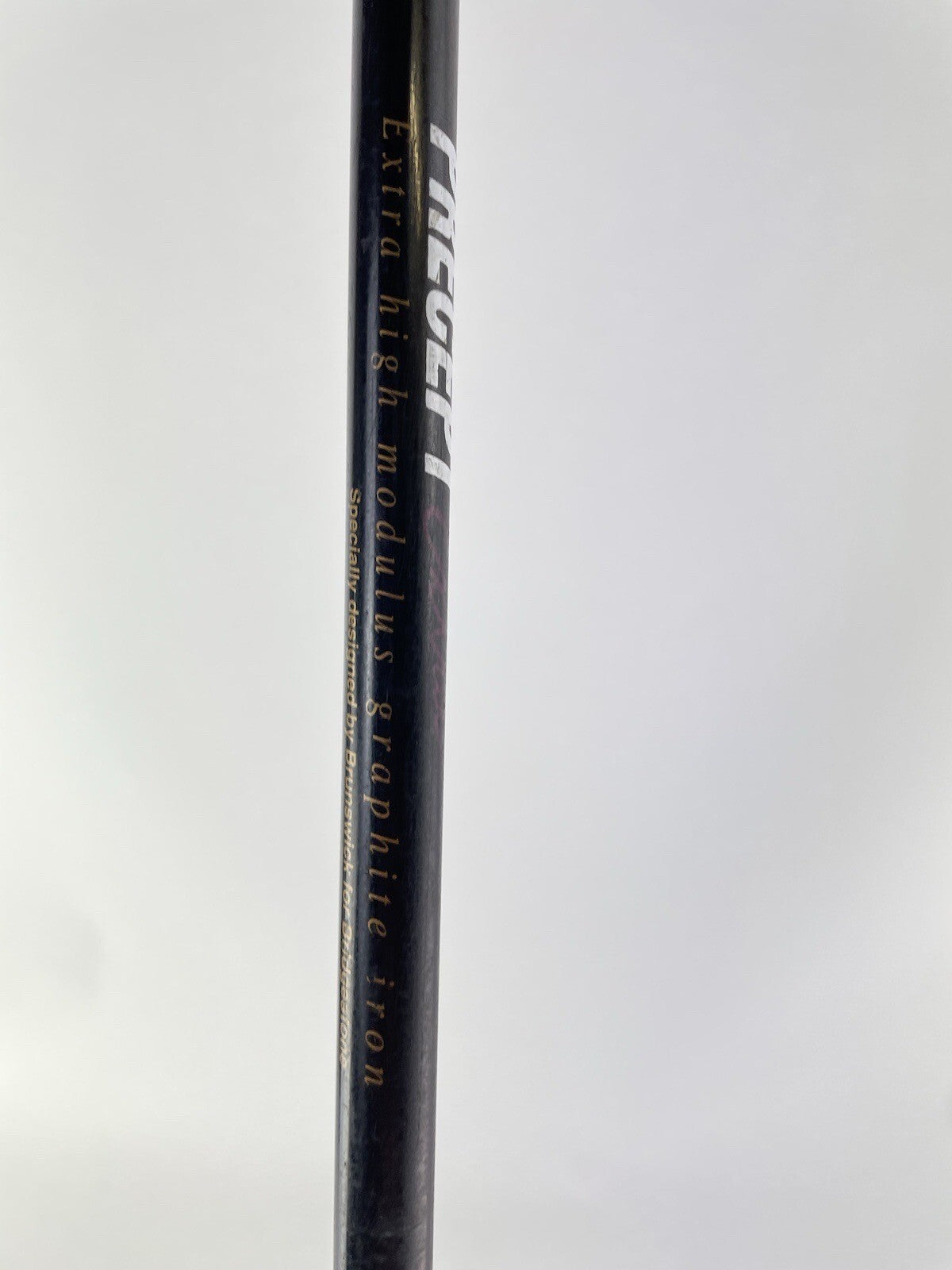 Bridgestone 8 Iron Precept Regular Flex Graphite /Offset /New Grip /1406611