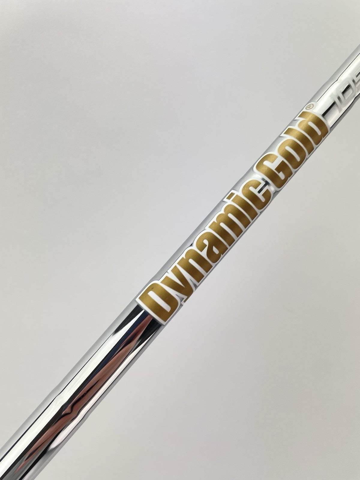 Dynamic Gold 105 Iron Shaft Regular Flex Steel 35.5” /0.355 Tapered /291742