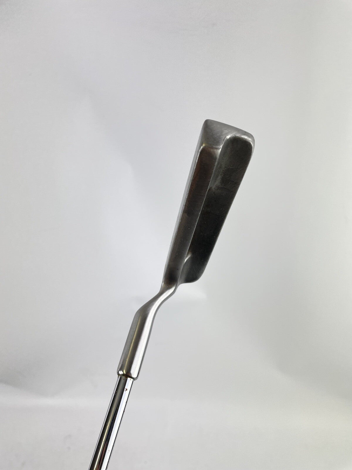 Turin Classic Blade Putter Heel Shafted 35” Right Handed /New Grip /752511