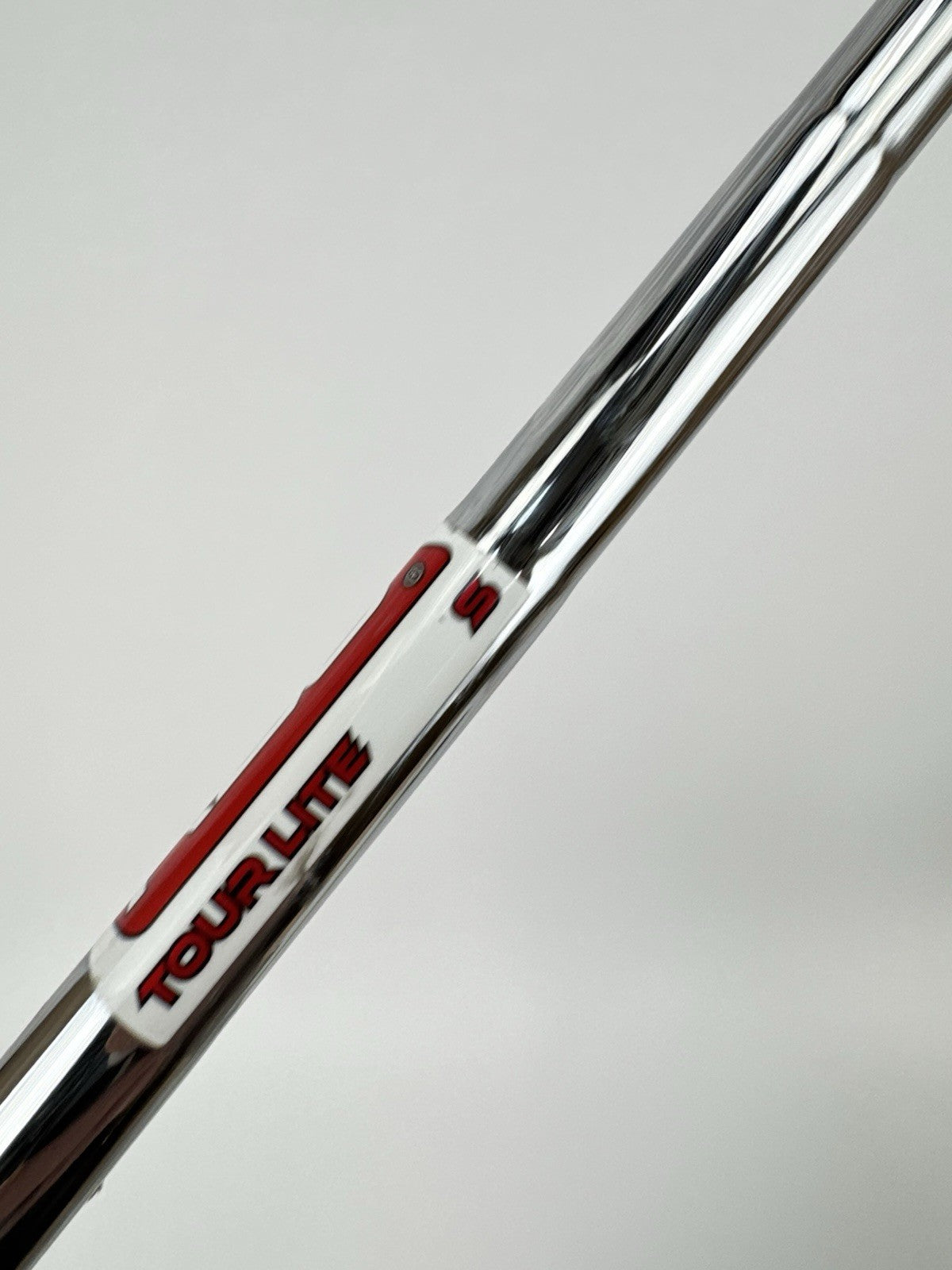KBS Tour Lite Iron Shaft Stiff Flex Steel 35.25” /0.355 Tapered /327655