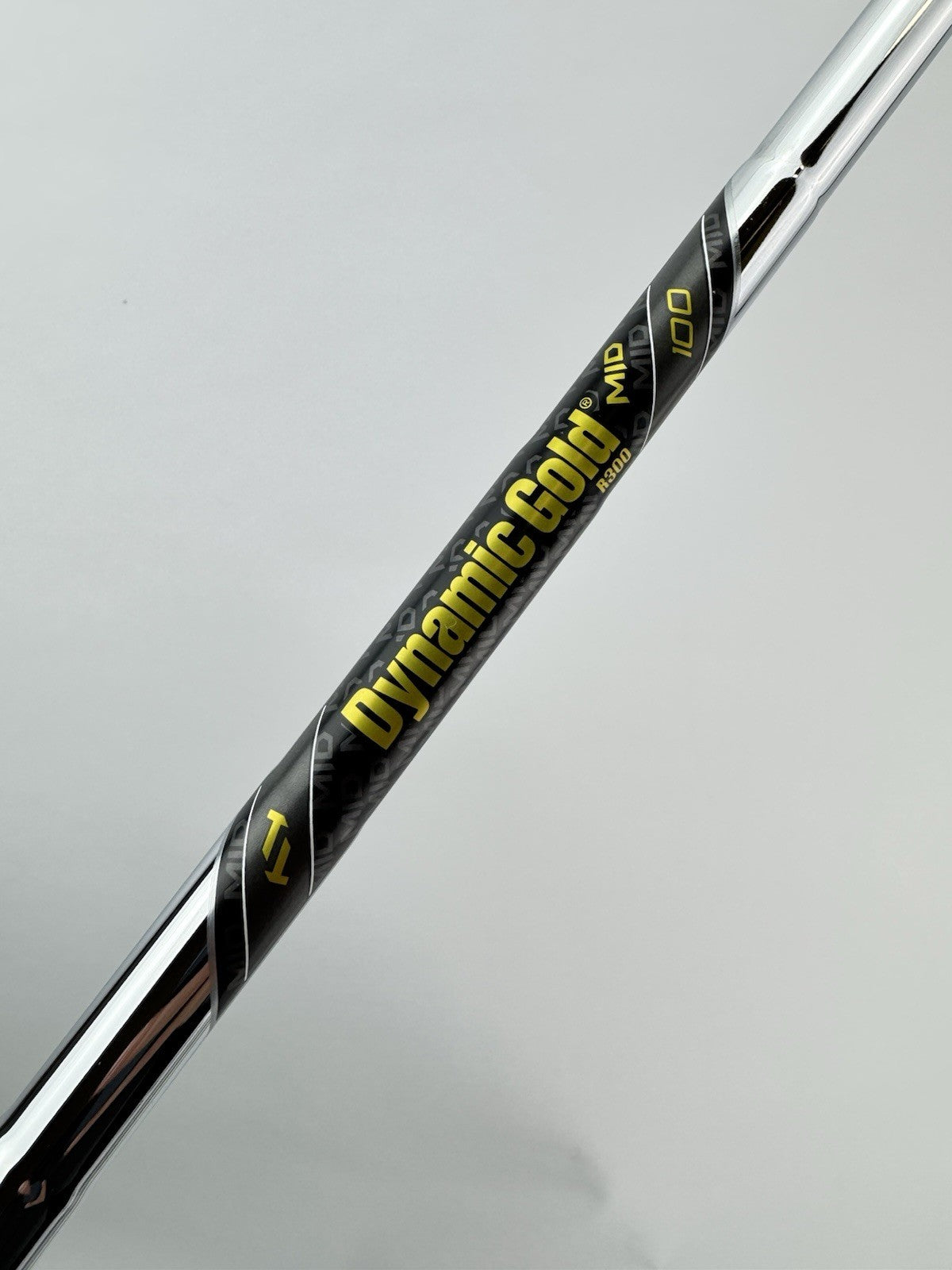 Dynamic Gold Mid 100 Iron Shaft R300 Regular Flex Steel 35.5” /0.355 /294230