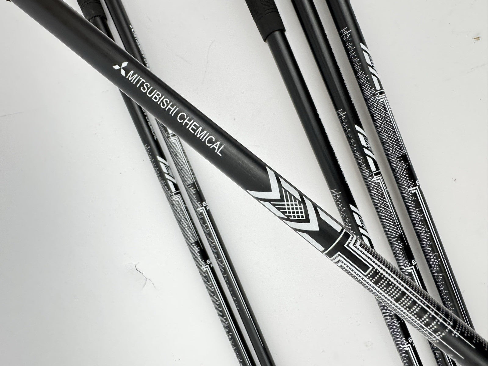 PXG 0311P Gen7 Irons 6-PW + GW Mitsubishi MMT 75 Regular Graphite /Right /354509
