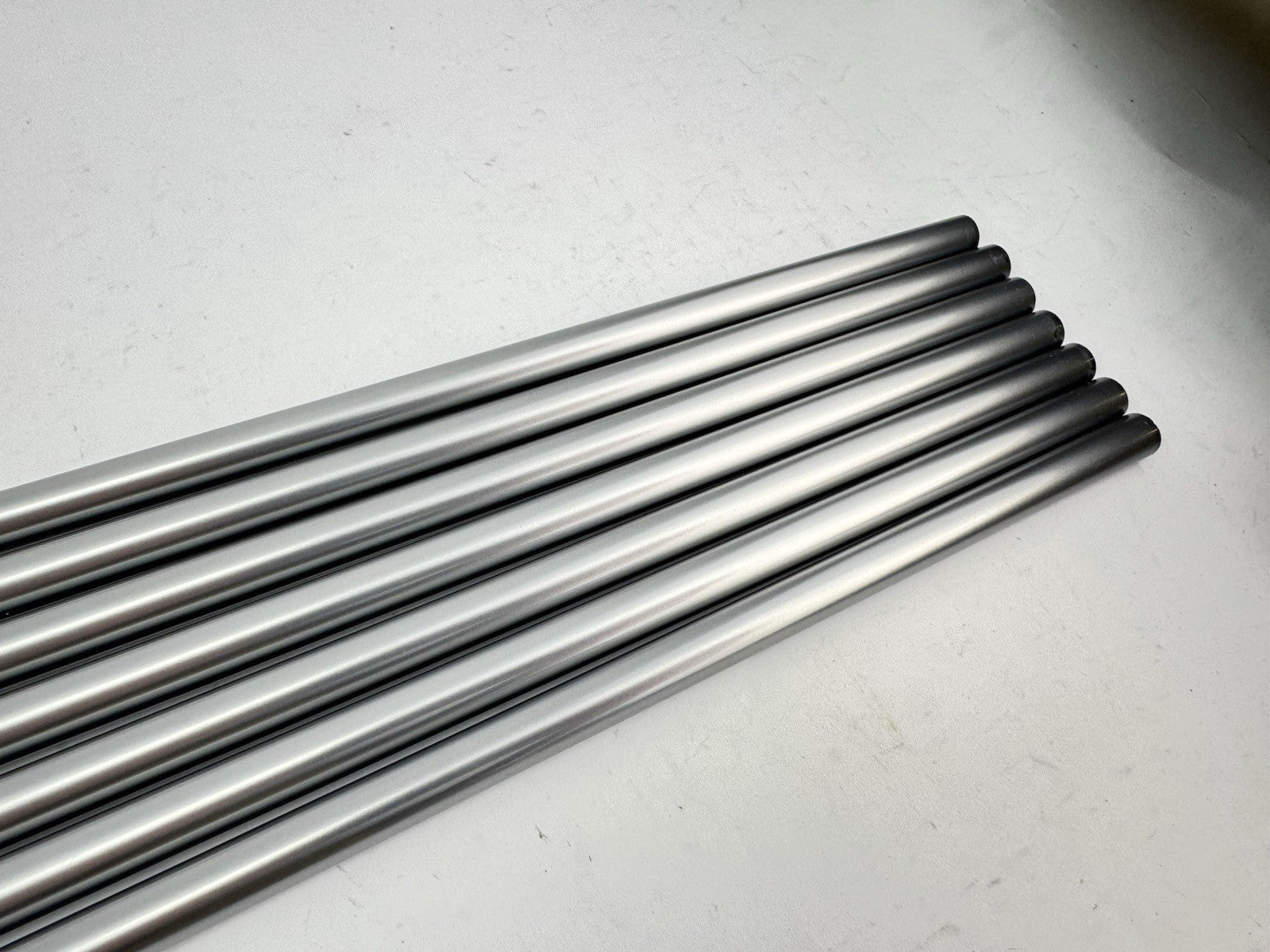 Aldila Rogue Pro Iron Shaft Set (7) Regular Flex Graphite /0.370 Parallel /New6