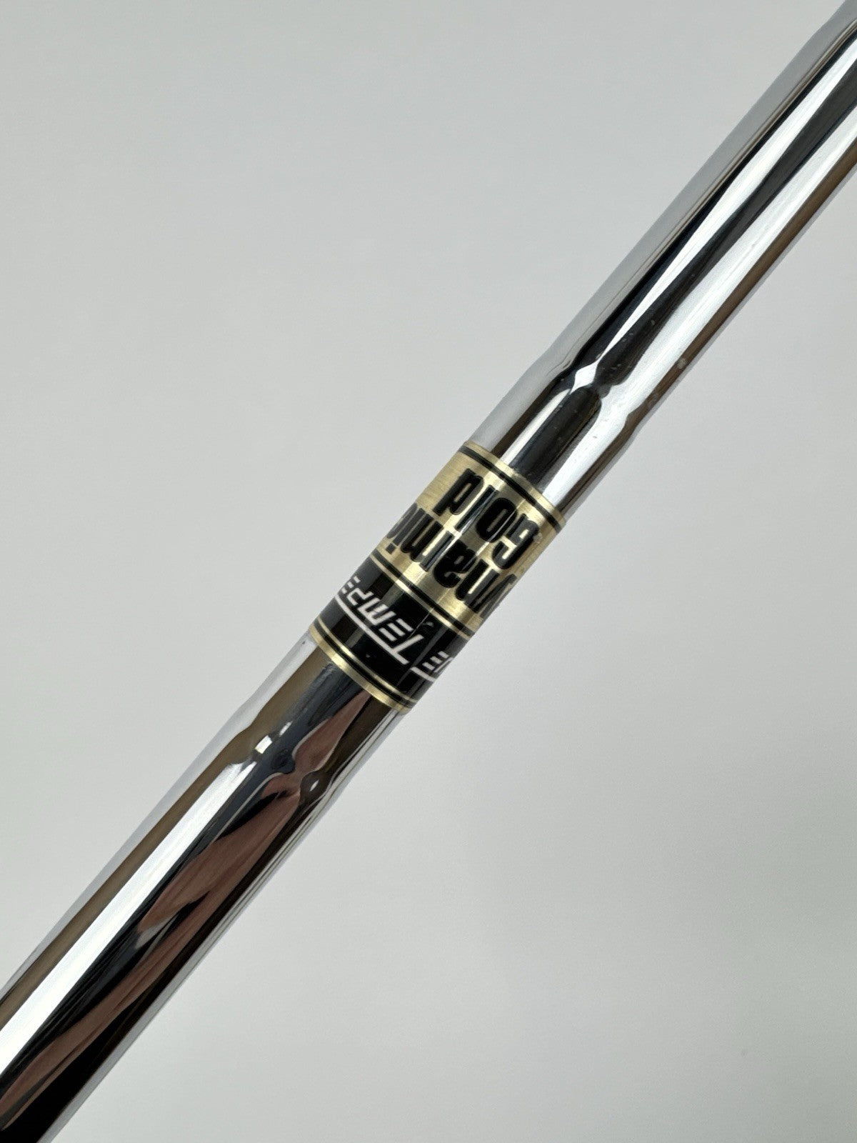 Dynamic Gold R300 Iron Shaft Regular Flex Steel 35.25” /0.370 Parallel /328483