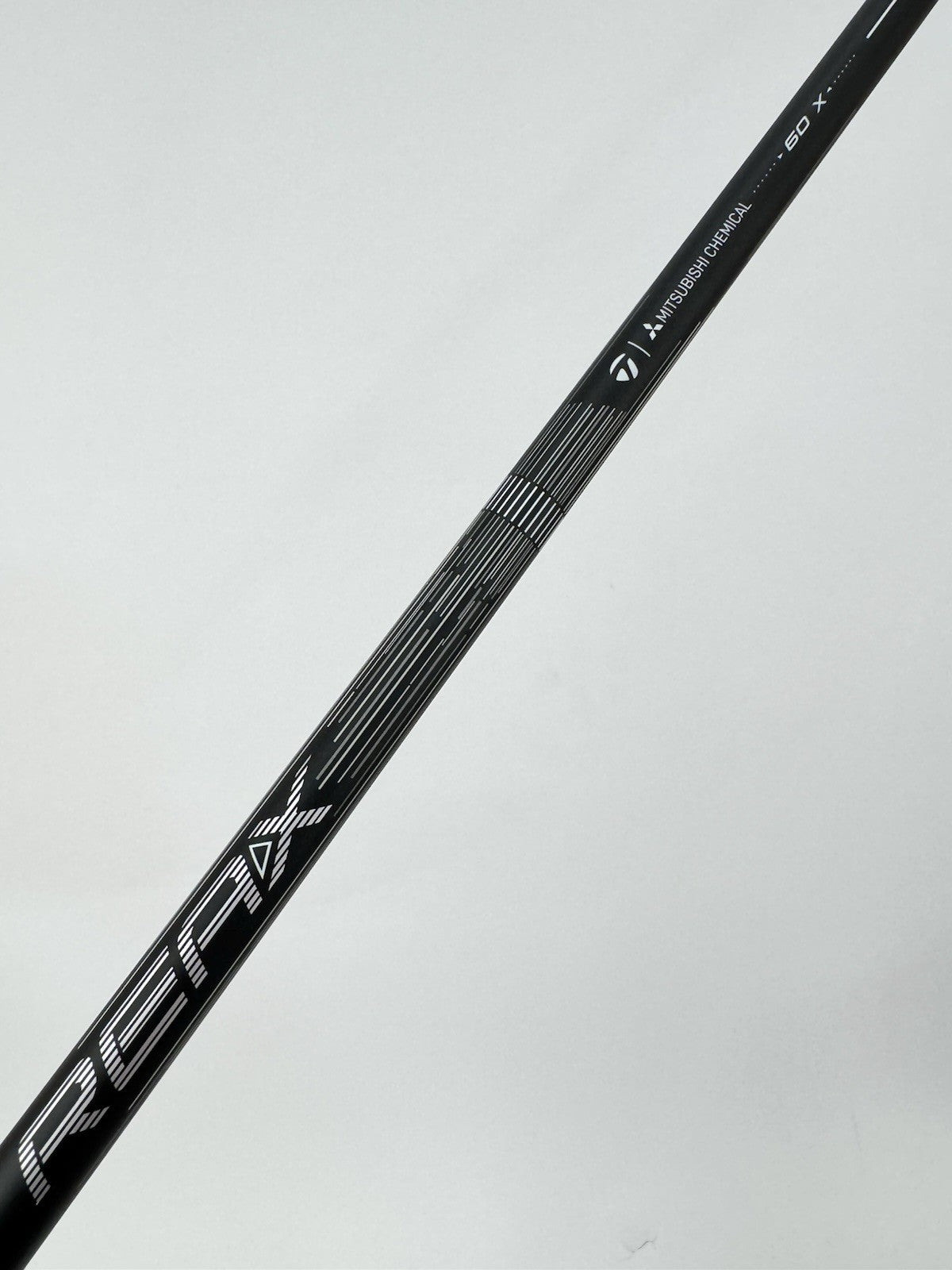 Taylormade Qi4D Driver Shaft Mitsubishi Reax 60X X Flex Graphite 44.5” /354450