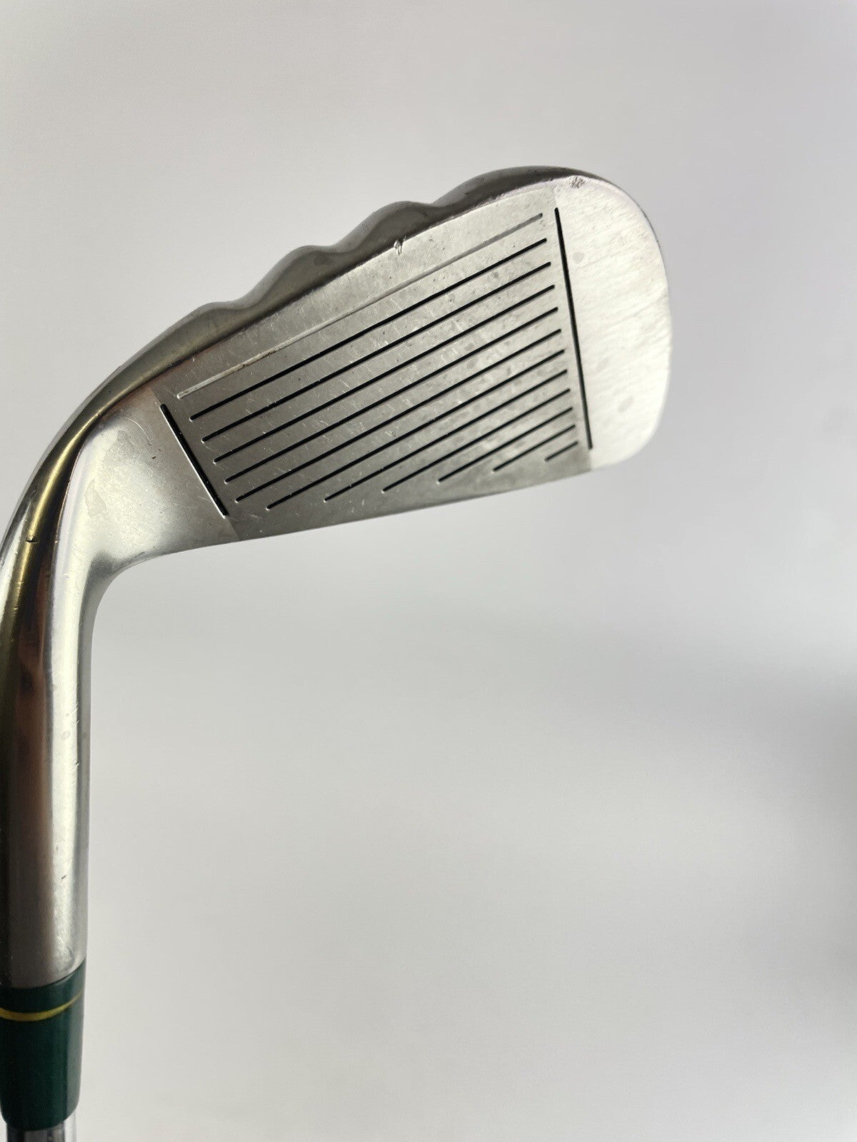 Maruman Golf 4 Iron TAP F-18 Regular Steel /Right Handed /New Grip /1036011