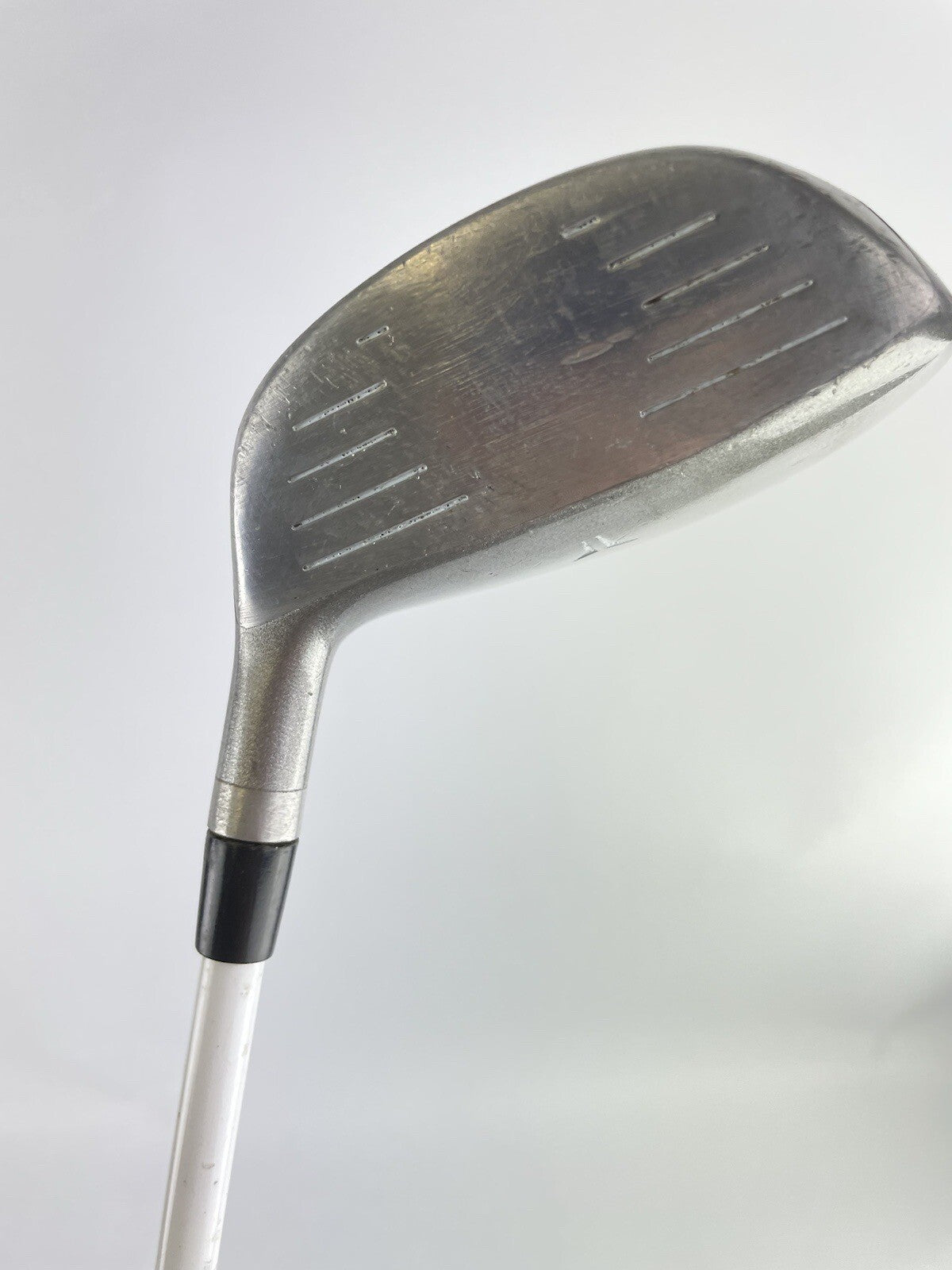 Wilson Ladies 5 Wood Velocity Tour Ladies Graphite /Right /New Grip /91399