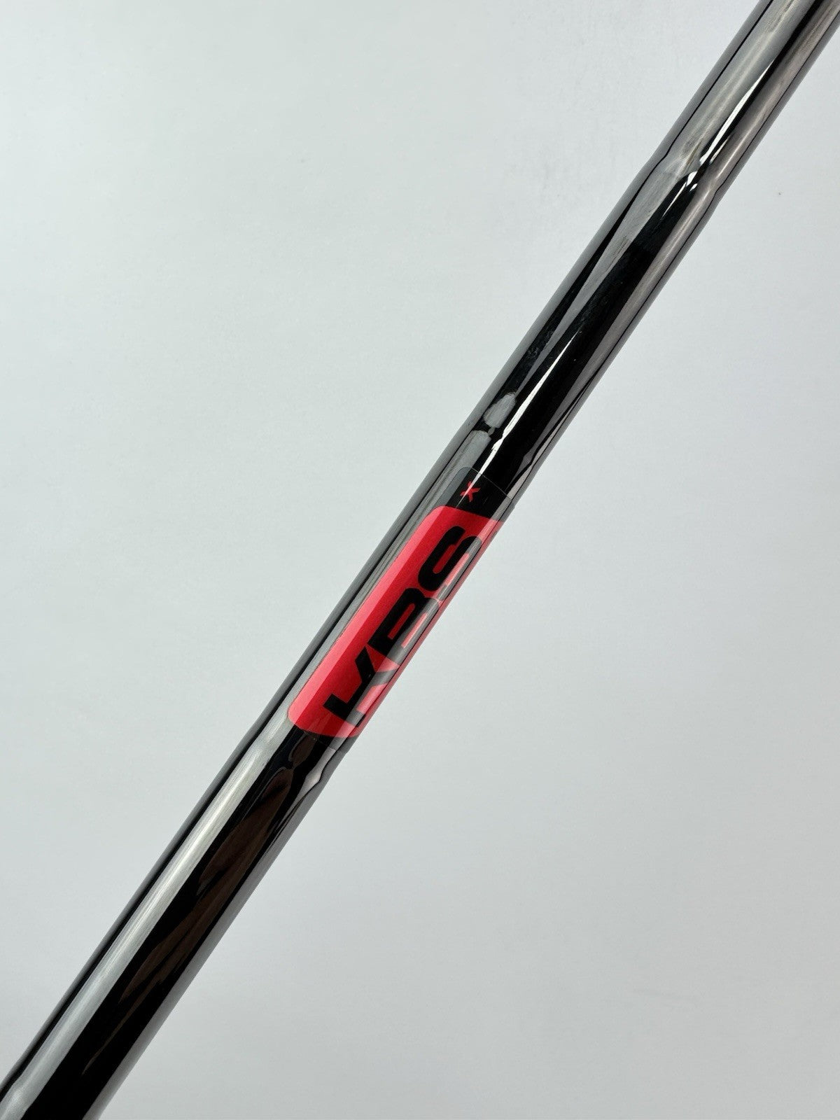 KBS Tour Blackout Iron Shaft X Flex Extra Stiff Steel 37/0.355 Tapered /259651