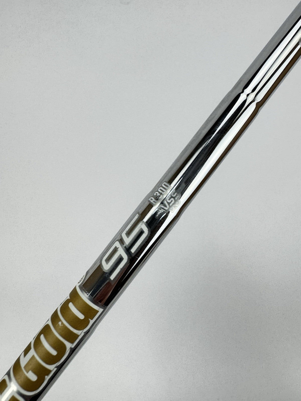 Dynamic Gold 95 Iron Shaft VSS Pro R300 Regular Steel 36.25"/0.355 Tapered/332214