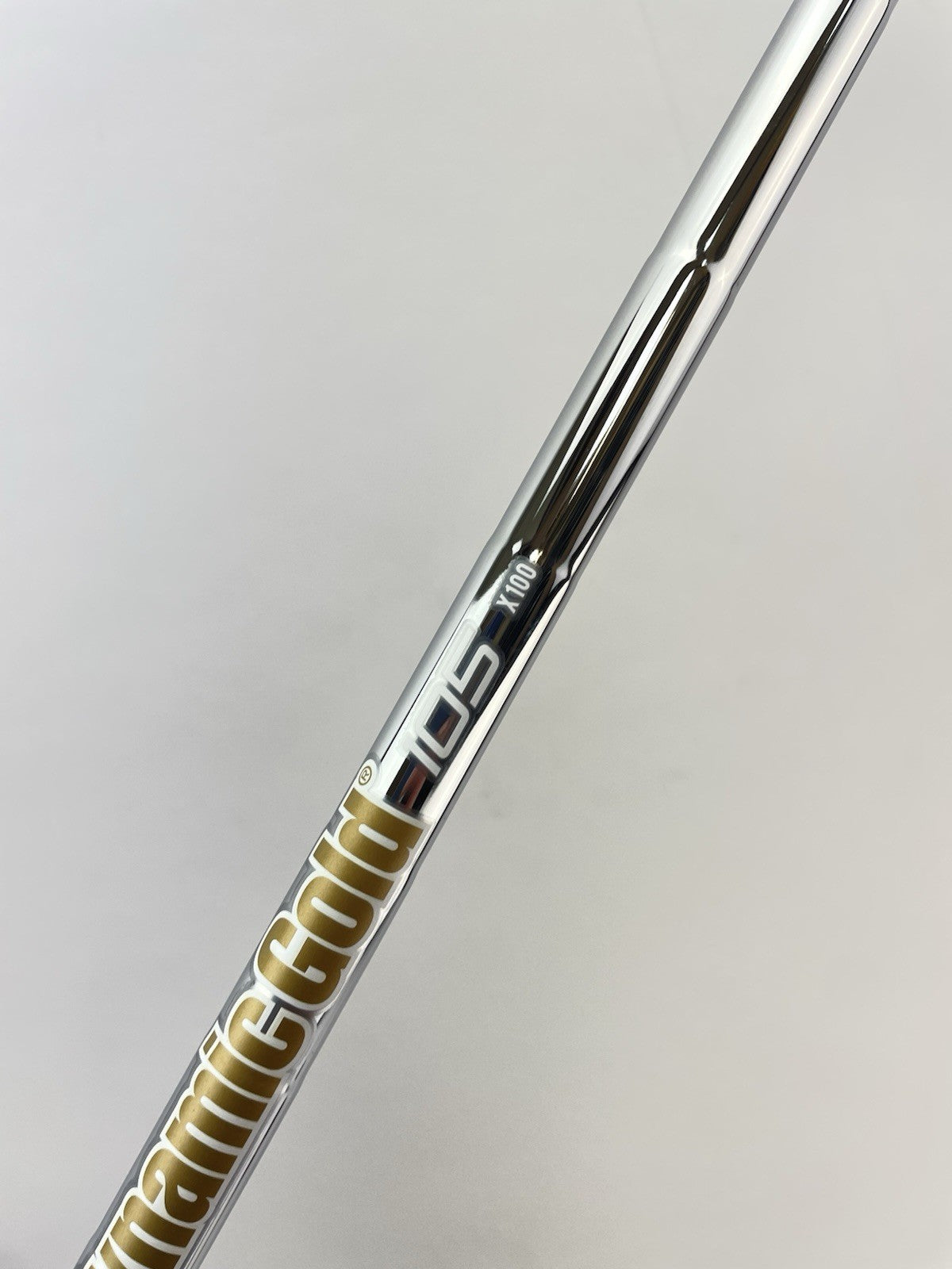 Dynamic Gold 105 Iron Shaft X100 X Flex Steel 35.25 /0.355 Tapered /270034