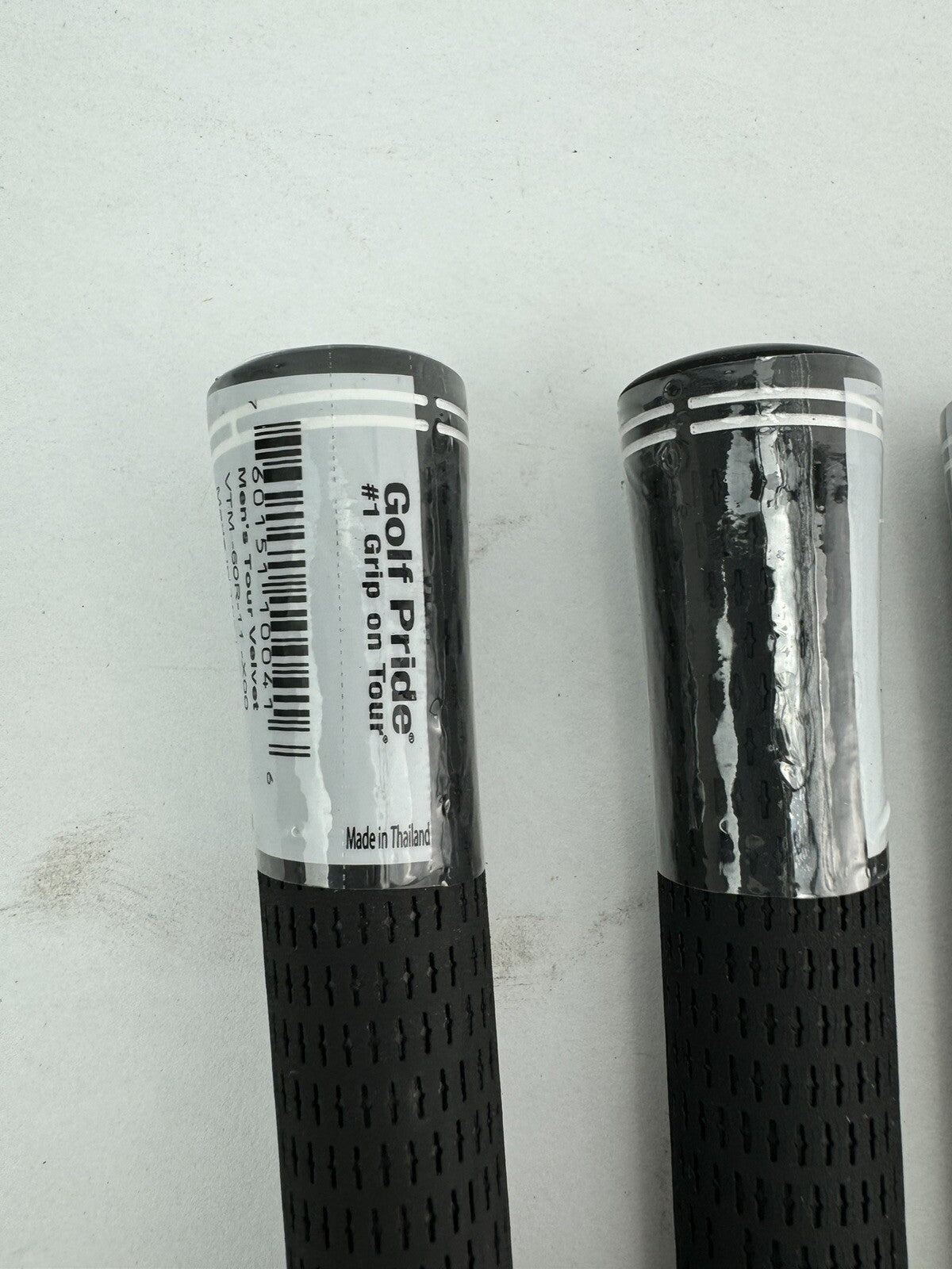 Golf Pride Tour Velvet Grips (4) Men’s Standard 60R /Black /New /195187