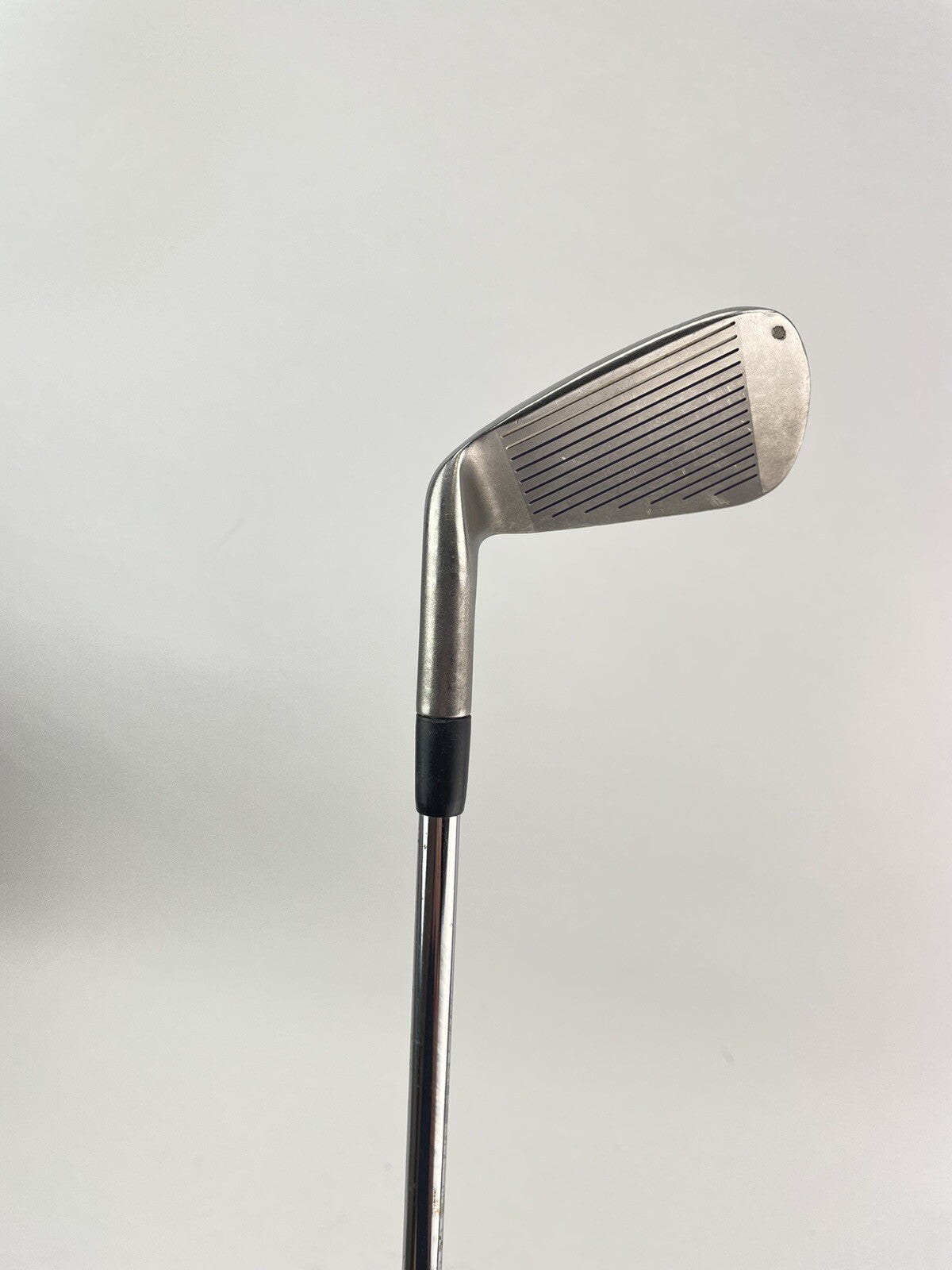 Taylormade Ladies 9 Iron ICW11 Ladies Flex Steel /Right Handed /New Grip /191619