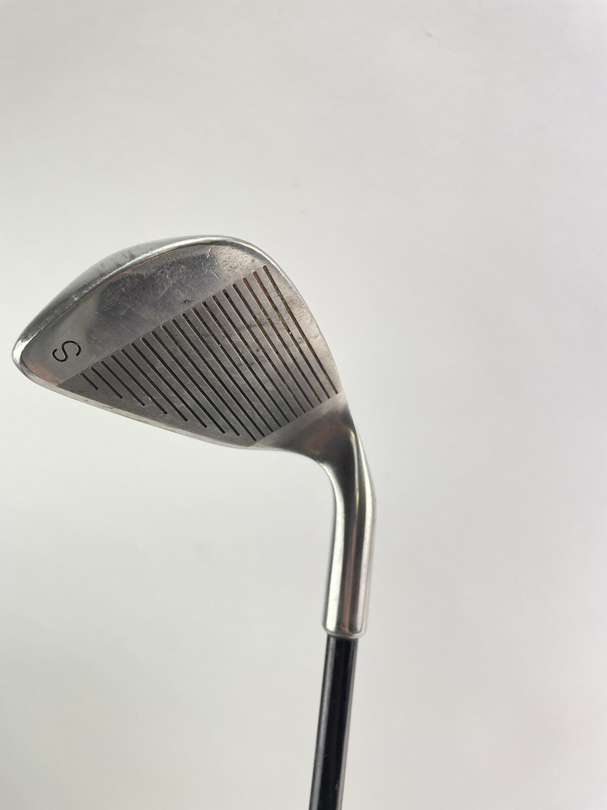 Mens Golf Sand Wedge Triumph Regular Graphite /Left Handed /New Grip /1993710