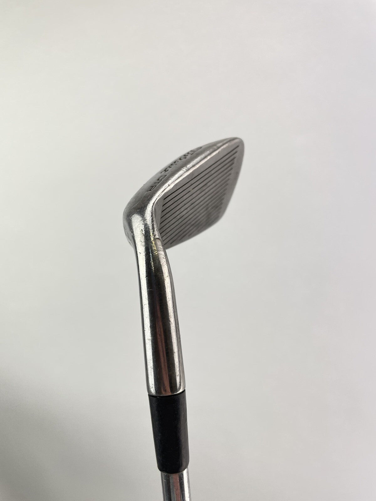 Titleist DTR 9 Iron Black Dot /Regular Flex Steel /Right Hand /New Grip /205688