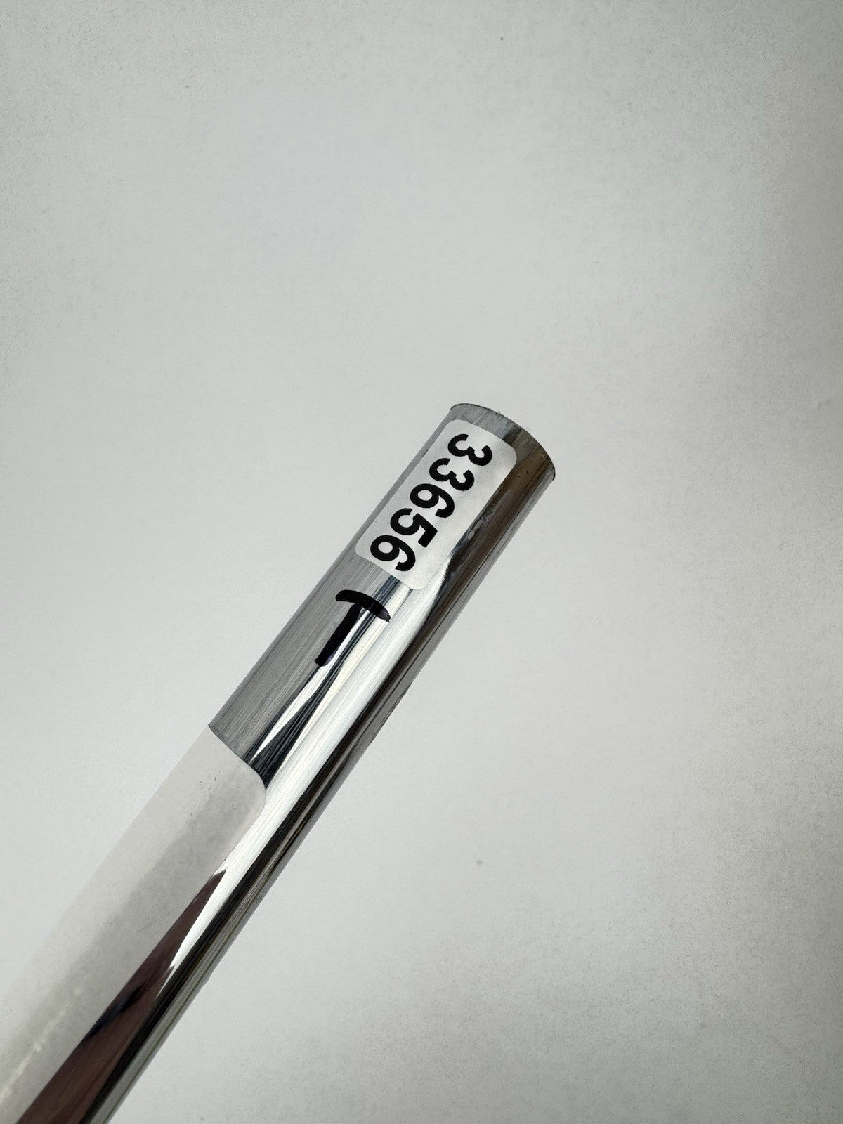Dynamic Gold 115 Iron Shaft Mid R300 Regular Steel / 35” /0.355 Tapered /3365613