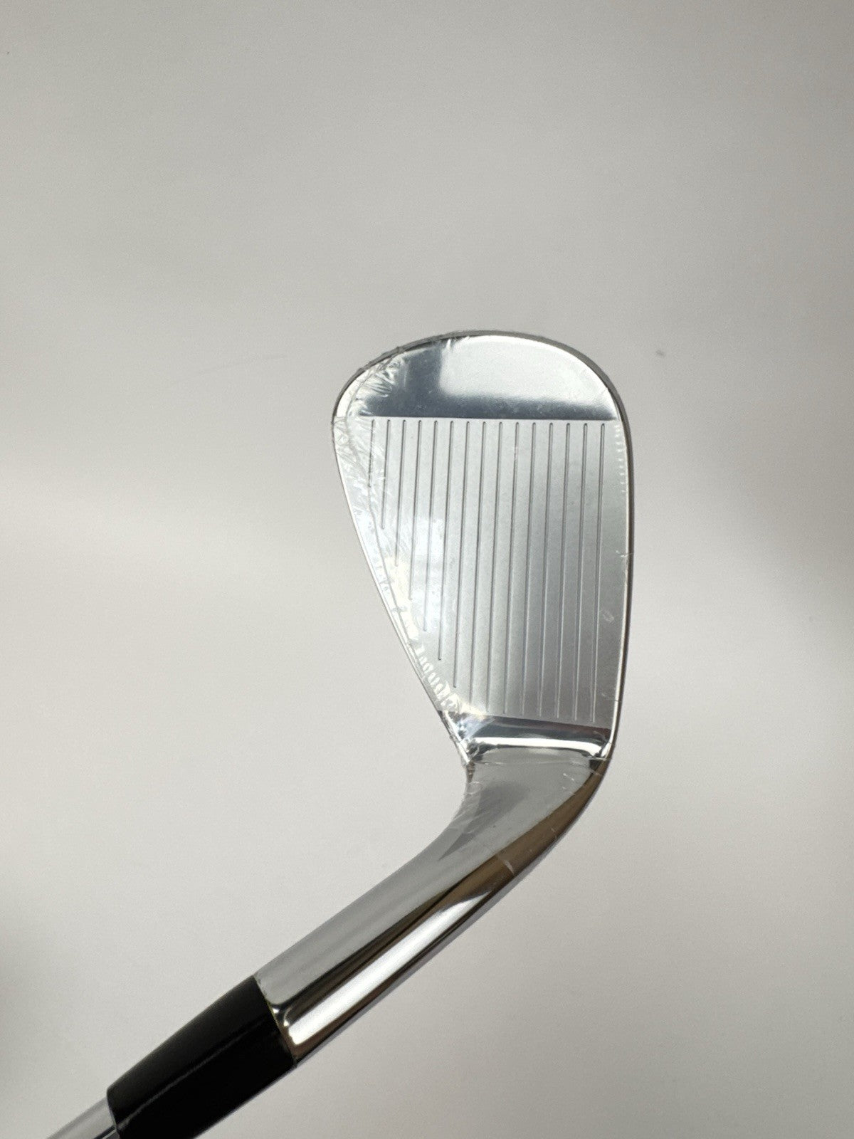 Cobra MIM Tour 9 Iron 41* KBS $-Taper 110 Regular Steel /Left Handed /356519