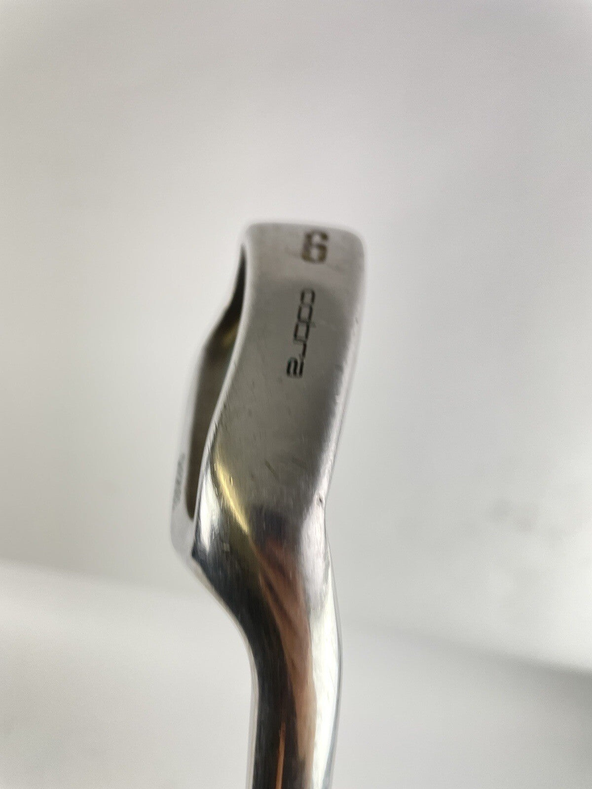 Cobra Lady 9 Iron Ladies Flex Graphite /Right Handed /New Grip / 105746