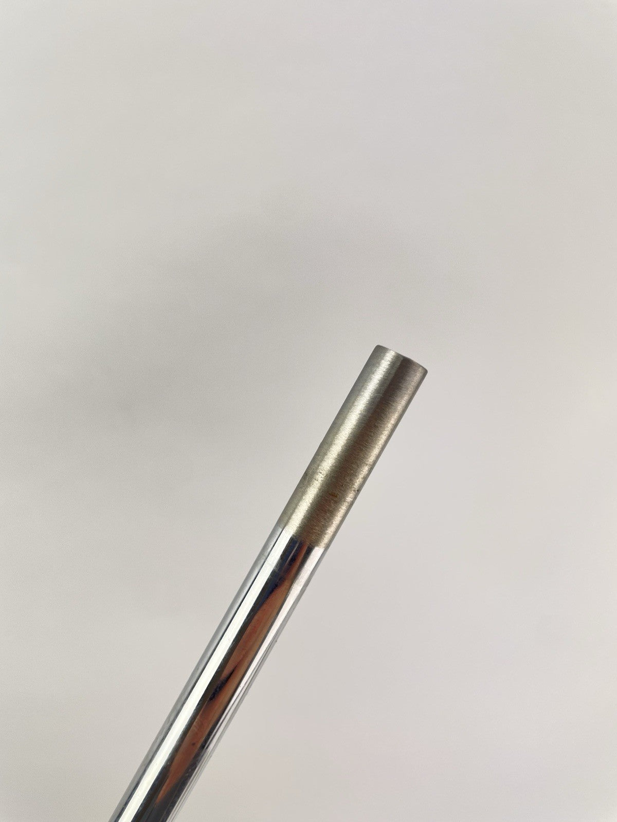 KBS Tour Lite Iron Shaft Stiff Flex Steel 35.75 /0.370 Parallel /278367