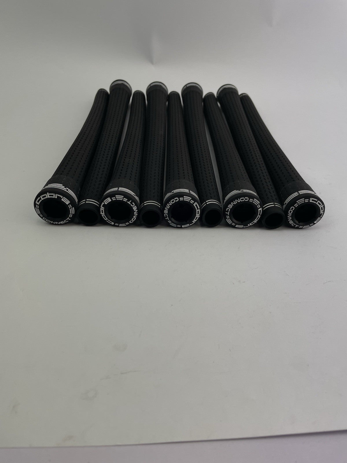 New Lamkin Golf Grips (9) Standard /+58R /Arccos Compatible /Black /White /298747