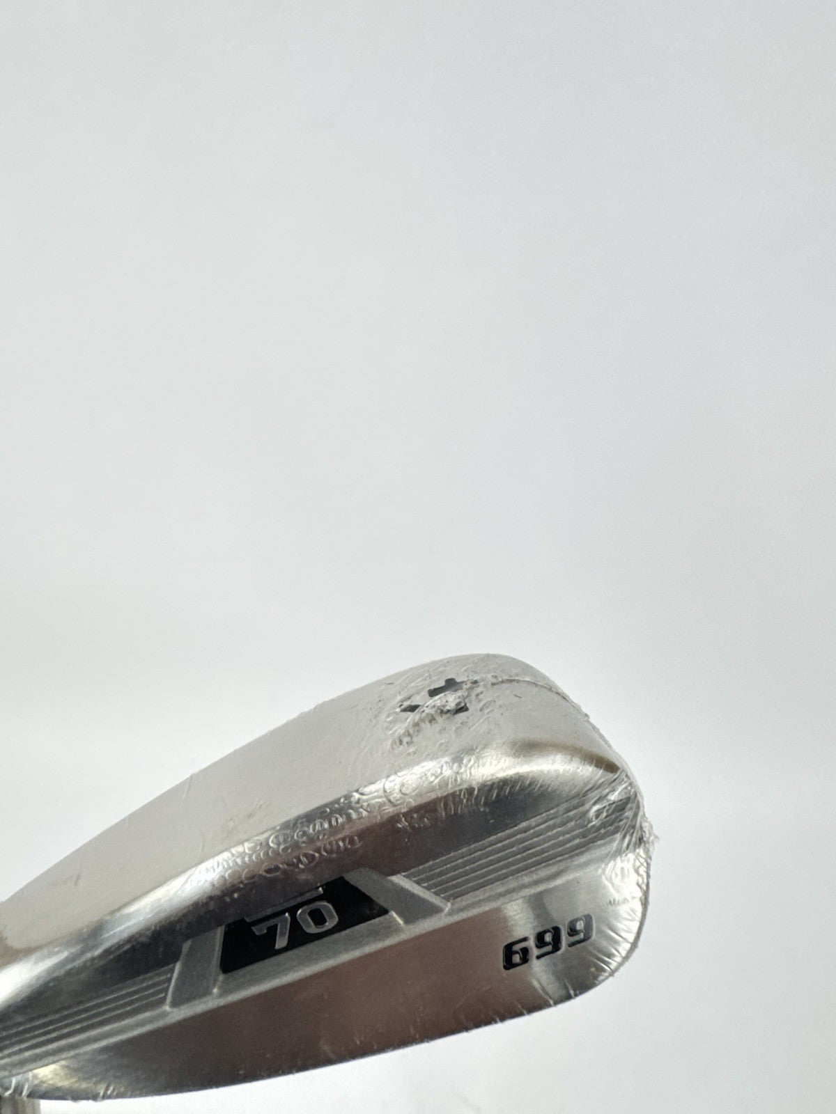 Sub 70 699 V2 Pro 4 Iron Utility 20* Left Handed Aldila Regular Graphite /339635