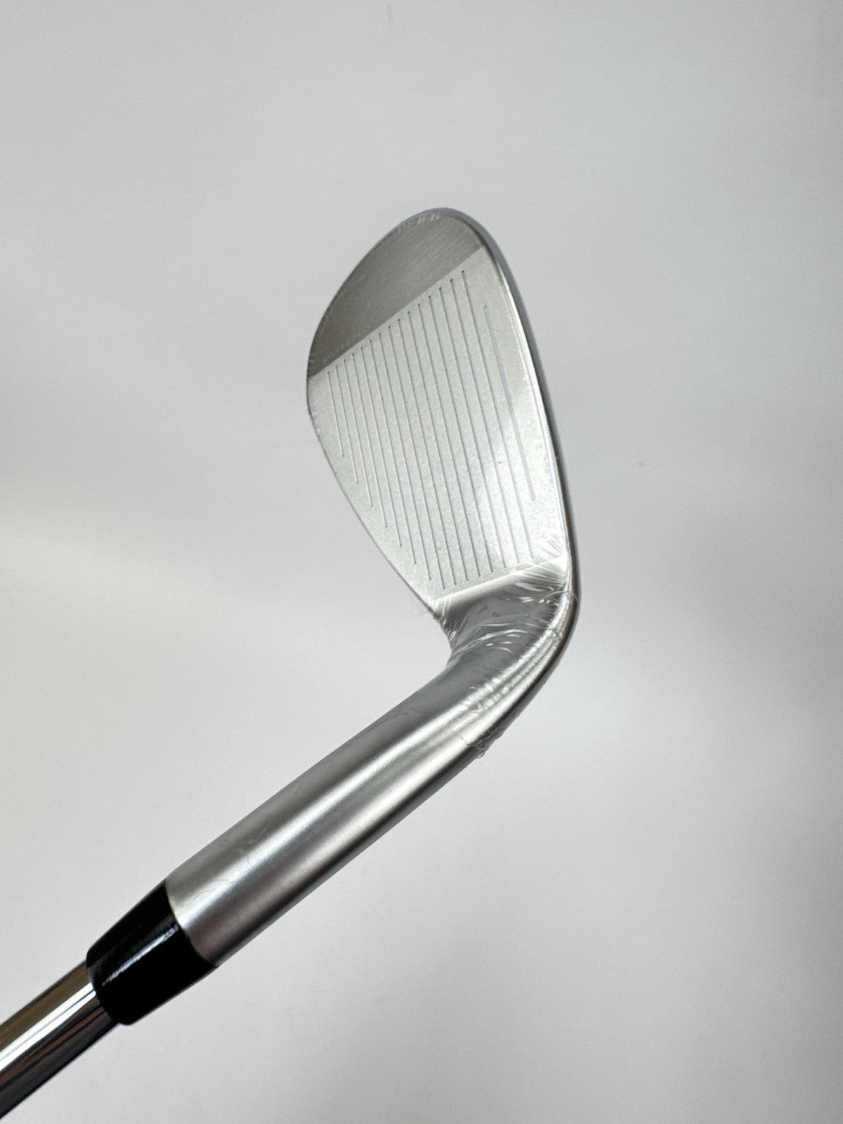 Cobra LTDX Sand Wedge Left Handed KBS Tour 90 Regular Steel /Brand New /3568410