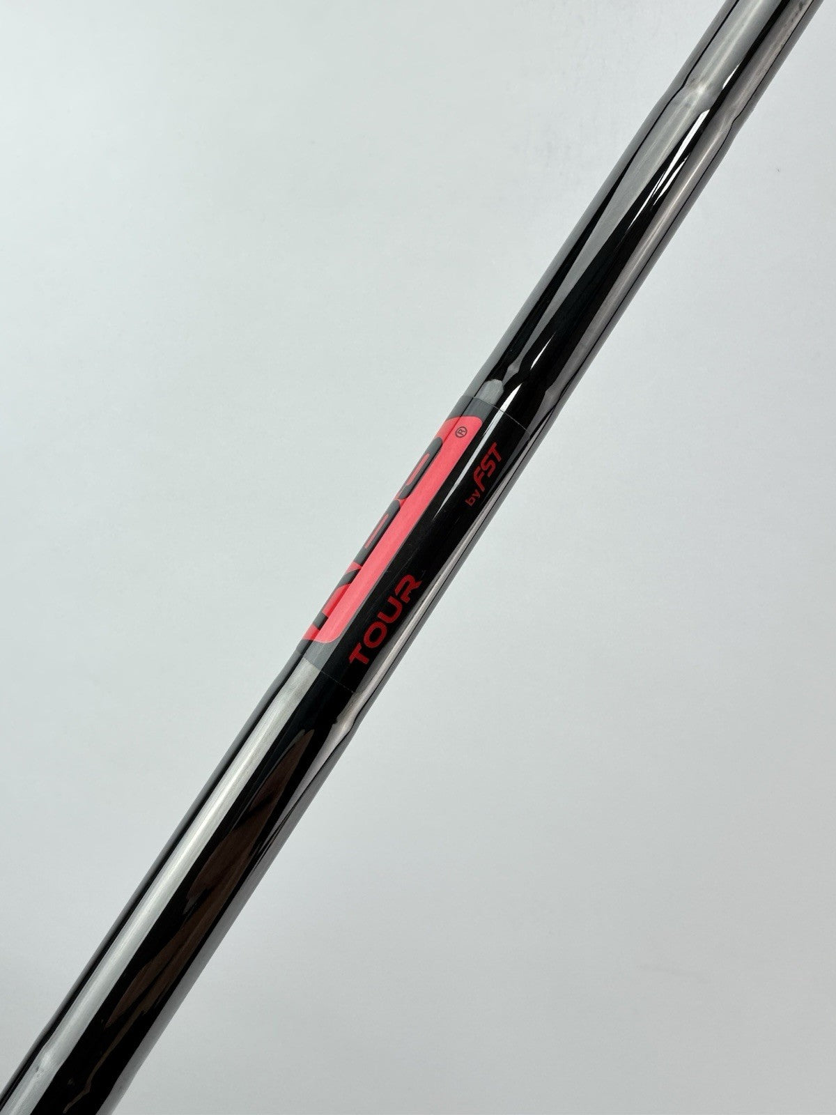 KBS Tour Blackout Iron Shaft X Flex Extra Stiff Steel 37/0.355 Tapered /259653