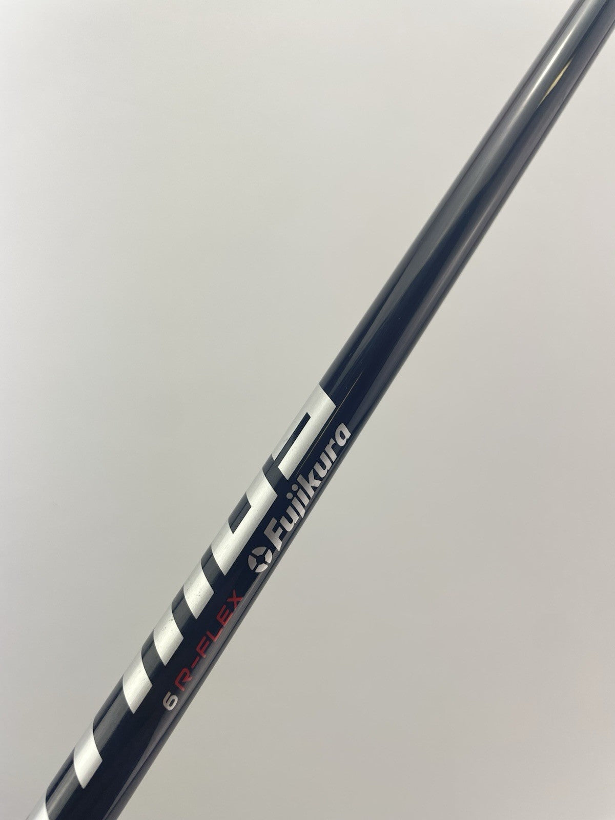 Fujikura Atmos Iron Shaft Regular Flex Steel 36” /0.355 Tapered /301135