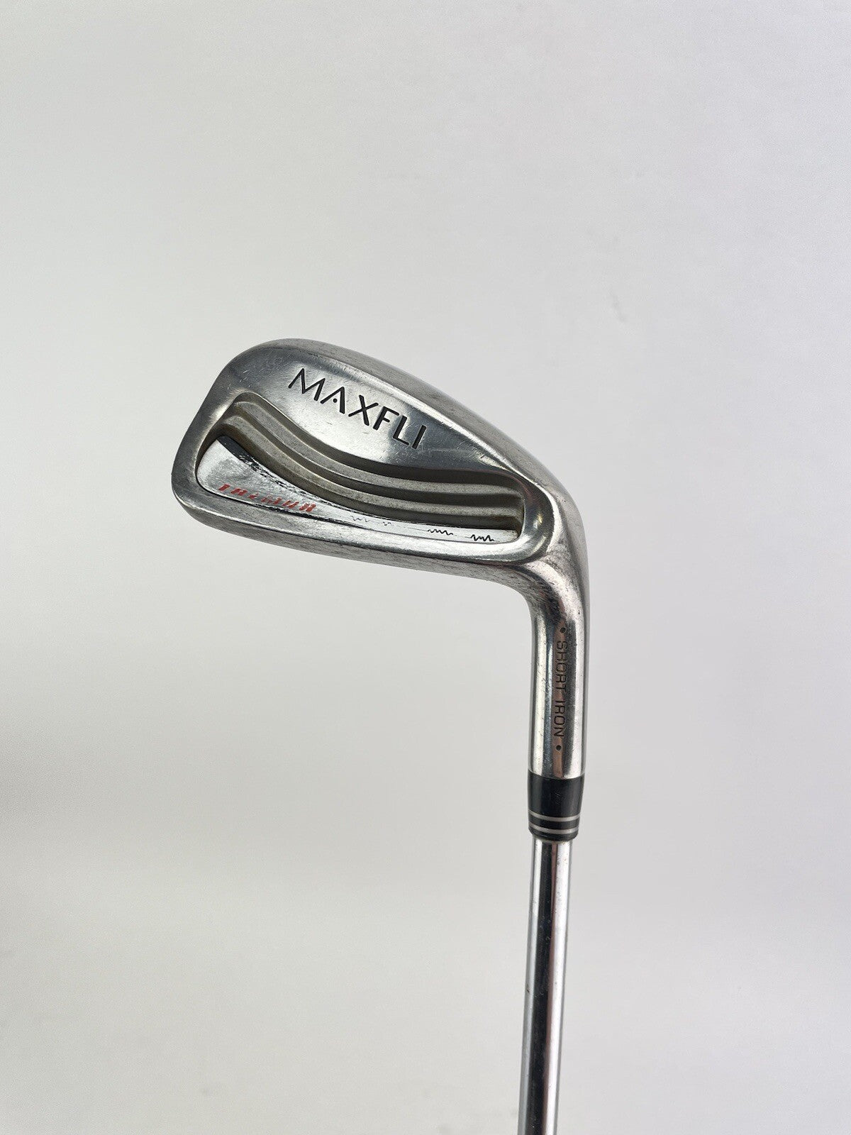 Maxfli Golf 9 Iron Regular Flex Steel /Right Handed /New Grip /171850