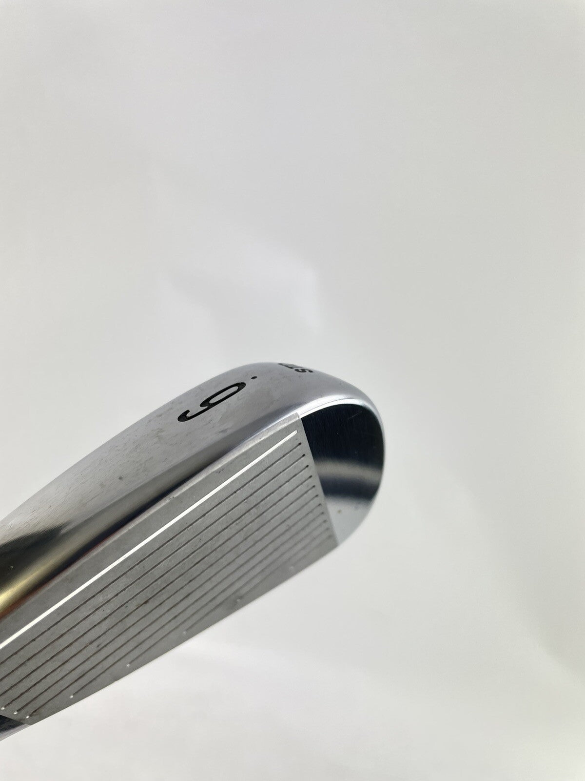 Cleveland 588MT 6 Iron Kuro Kage A Senior Graphite /New Grip /889810